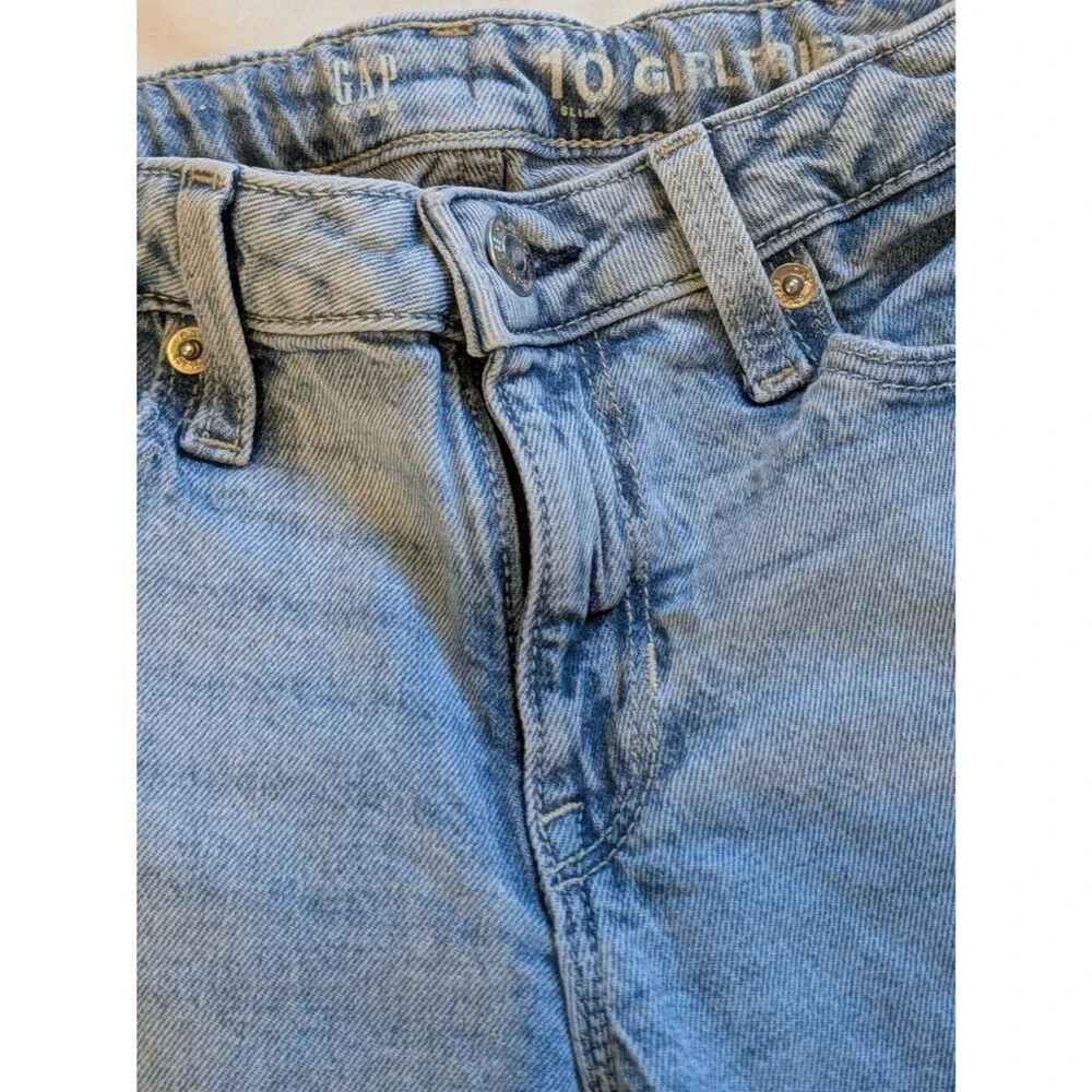 10 Slim GAP Girlfriend Jeans (Girl)